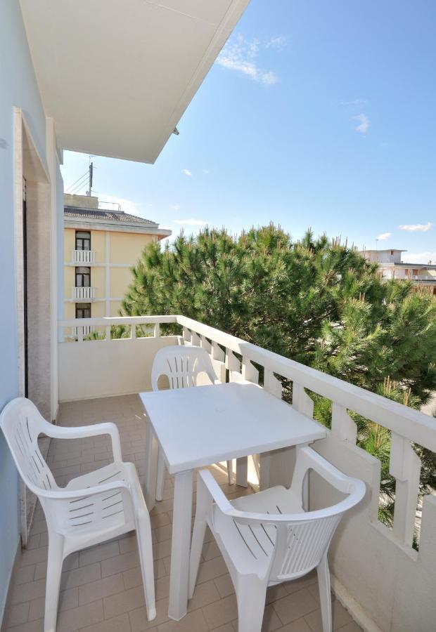 Residence Ranieri Бибионе Екстериор снимка