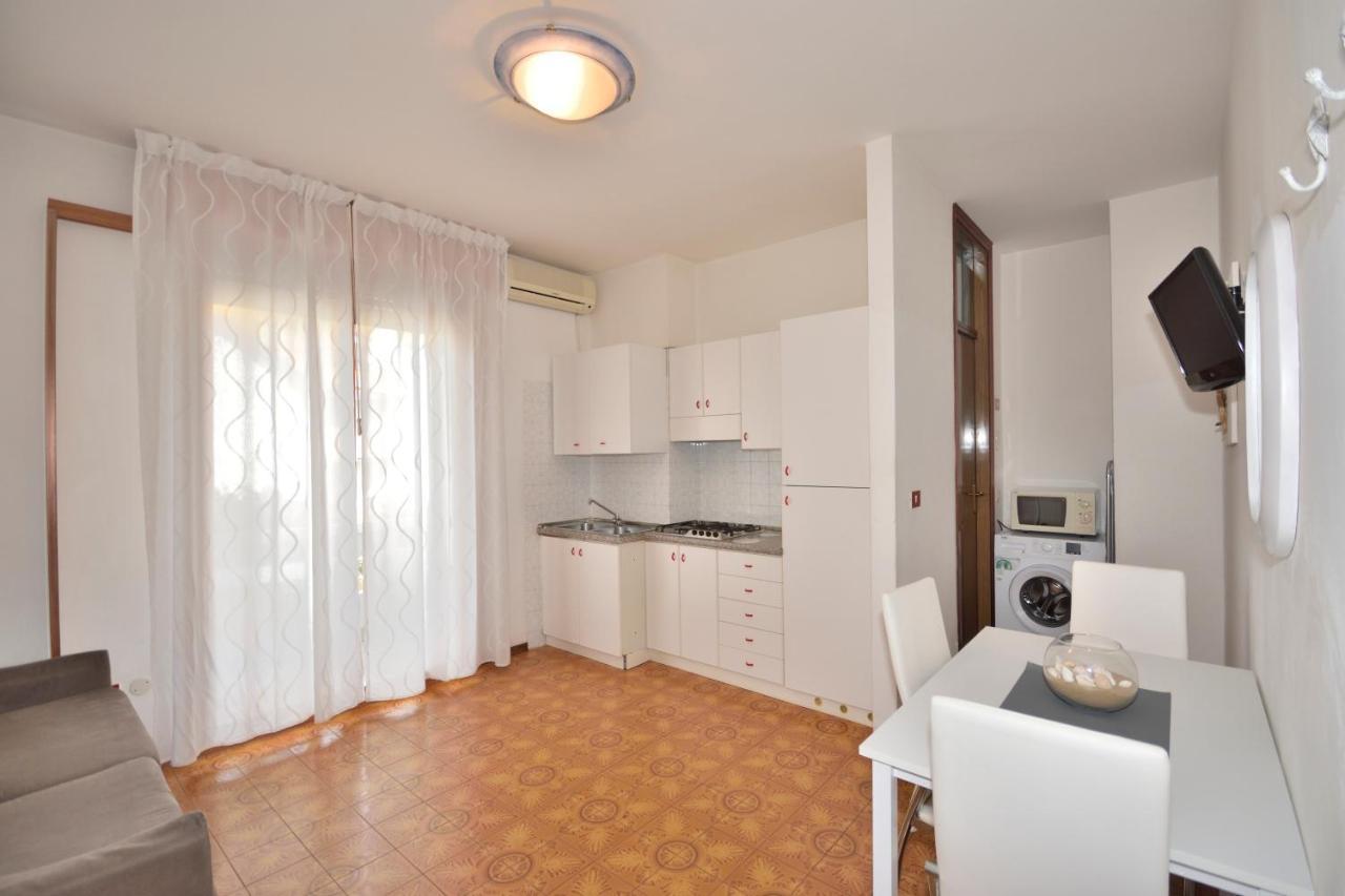 Residence Ranieri Бибионе Екстериор снимка